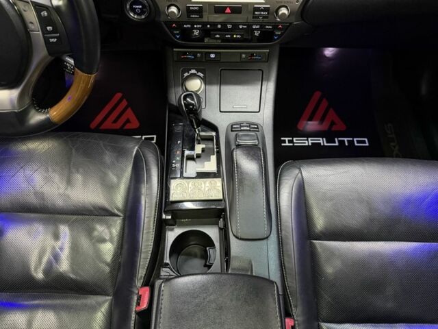 Черный Лексус ЕС, объемом двигателя 2.5 л и пробегом 115 тыс. км за 22900 $, фото 22 на Automoto.ua