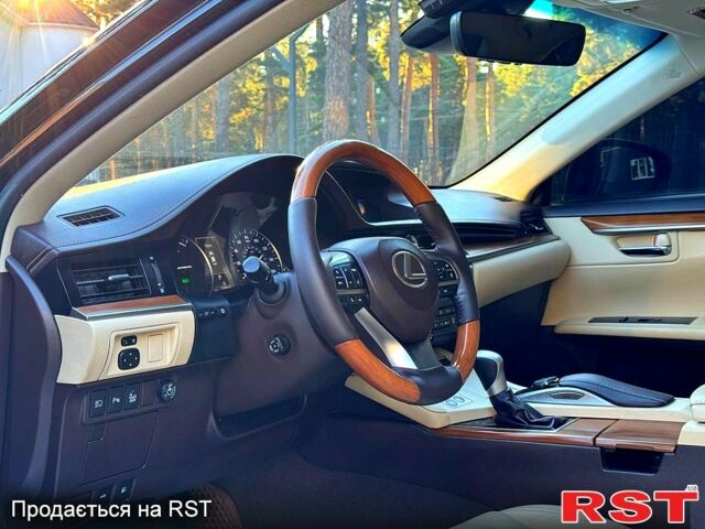 Чорний Лексус ЕС, об'ємом двигуна 2.5 л та пробігом 110 тис. км за 25000 $, фото 4 на Automoto.ua