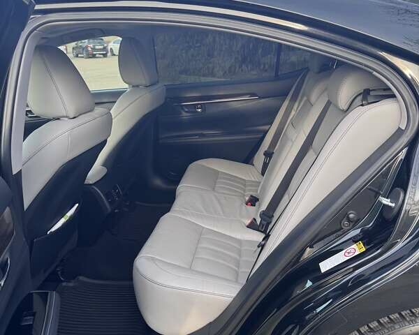 Чорний Лексус ЕС, об'ємом двигуна 3.5 л та пробігом 194 тис. км за 22500 $, фото 11 на Automoto.ua