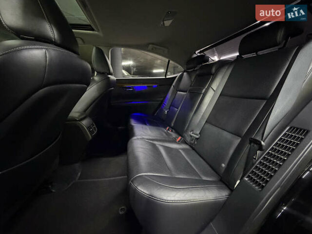 Черный Лексус ЕС, объемом двигателя 2.5 л и пробегом 115 тыс. км за 22900 $, фото 21 на Automoto.ua