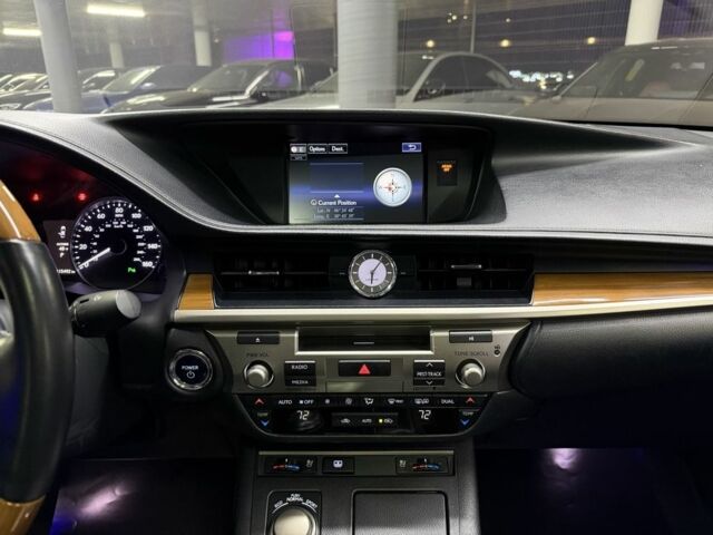 Черный Лексус ЕС, объемом двигателя 2.5 л и пробегом 115 тыс. км за 22900 $, фото 21 на Automoto.ua