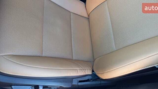 Чорний Лексус ЕС, об'ємом двигуна 3.46 л та пробігом 37 тис. км за 29000 $, фото 21 на Automoto.ua