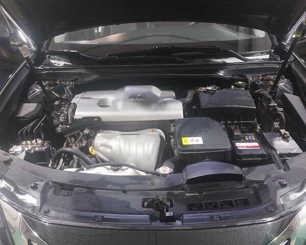 Черный Лексус ЕС, объемом двигателя 2.5 л и пробегом 257 тыс. км за 30000 $, фото 5 на Automoto.ua