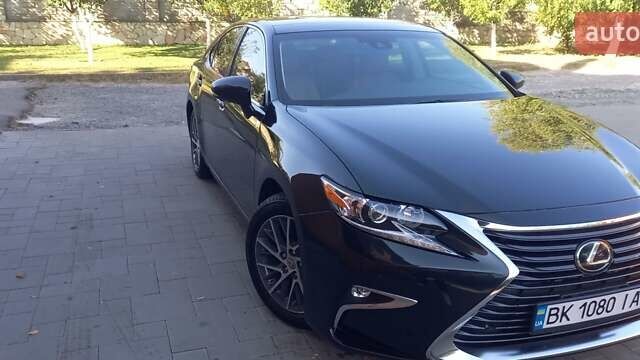 Чорний Лексус ЕС, об'ємом двигуна 3.46 л та пробігом 37 тис. км за 29000 $, фото 10 на Automoto.ua