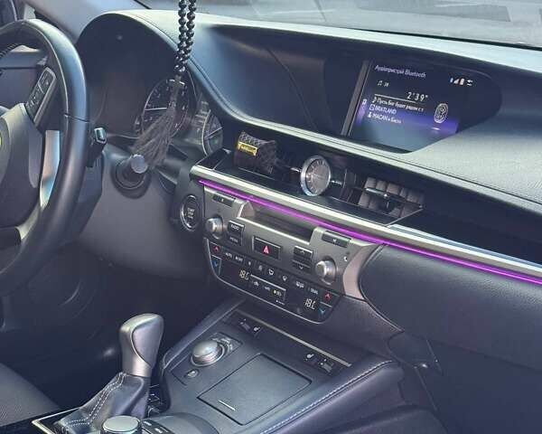 Чорний Лексус ЕС, об'ємом двигуна 2.5 л та пробігом 142 тис. км за 22900 $, фото 4 на Automoto.ua