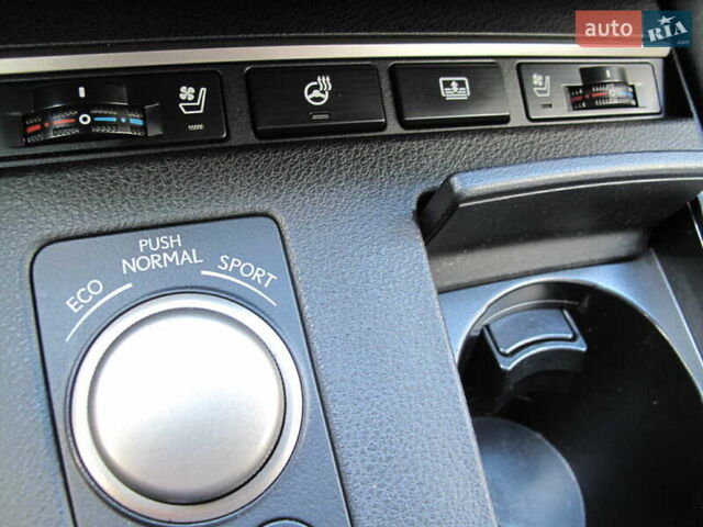 Чорний Лексус ЕС, об'ємом двигуна 2.49 л та пробігом 248 тис. км за 21500 $, фото 59 на Automoto.ua