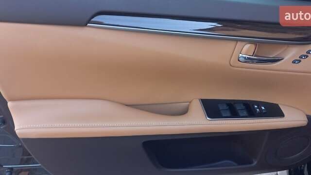 Чорний Лексус ЕС, об'ємом двигуна 3.46 л та пробігом 37 тис. км за 29000 $, фото 22 на Automoto.ua