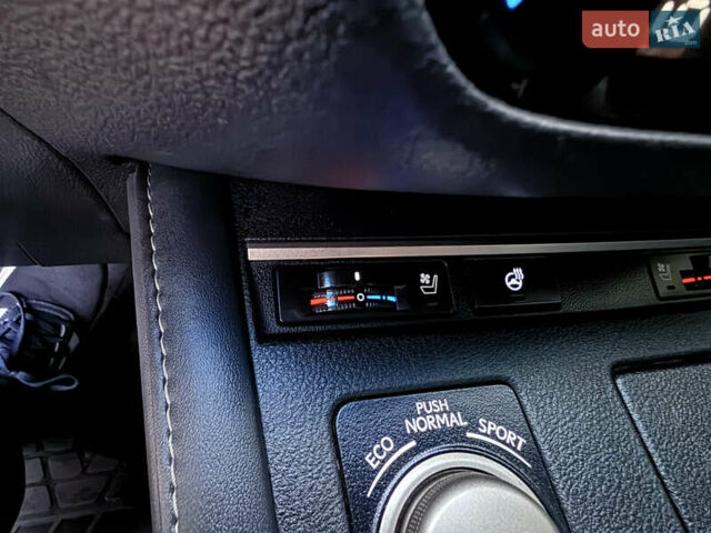 Чорний Лексус ЕС, об'ємом двигуна 2.49 л та пробігом 225 тис. км за 24200 $, фото 60 на Automoto.ua