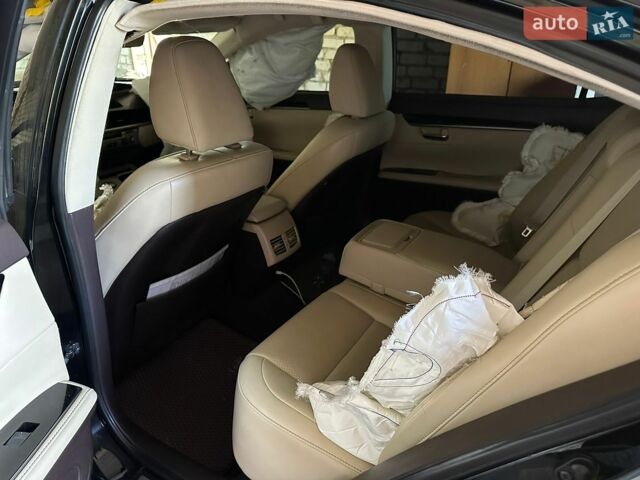 Черный Лексус ЕС, объемом двигателя 3.46 л и пробегом 240 тыс. км за 11900 $, фото 8 на Automoto.ua