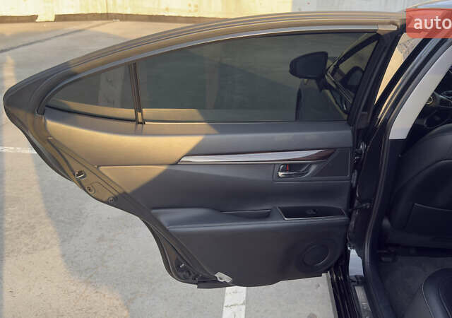 Черный Лексус ЕС, объемом двигателя 2.49 л и пробегом 293 тыс. км за 24700 $, фото 9 на Automoto.ua