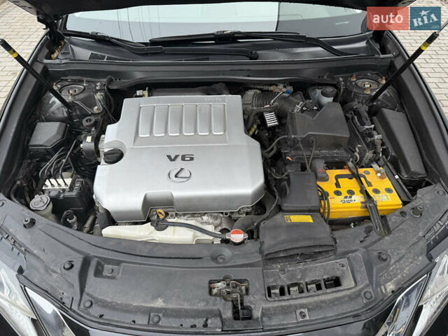 Черный Лексус ЕС, объемом двигателя 3.46 л и пробегом 200 тыс. км за 20700 $, фото 12 на Automoto.ua