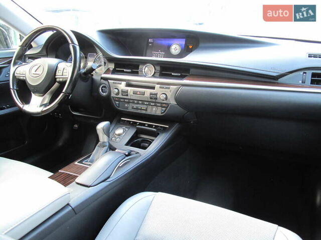 Чорний Лексус ЕС, об'ємом двигуна 2.49 л та пробігом 248 тис. км за 21500 $, фото 99 на Automoto.ua