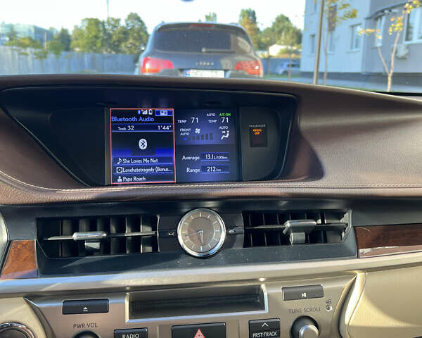 Черный Лексус ЕС, объемом двигателя 3.46 л и пробегом 109 тыс. км за 25800 $, фото 22 на Automoto.ua