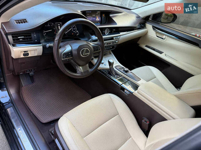 Чорний Лексус ЕС, об'ємом двигуна 3.46 л та пробігом 212 тис. км за 21500 $, фото 11 на Automoto.ua