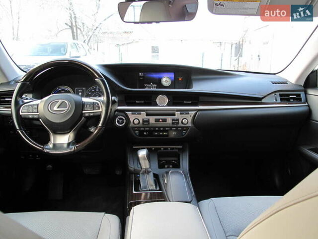 Чорний Лексус ЕС, об'ємом двигуна 2.49 л та пробігом 248 тис. км за 21500 $, фото 77 на Automoto.ua
