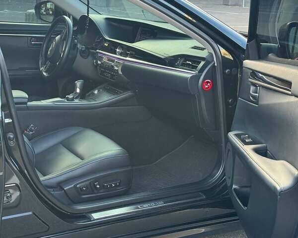 Чорний Лексус ЕС, об'ємом двигуна 2.5 л та пробігом 142 тис. км за 22900 $, фото 2 на Automoto.ua