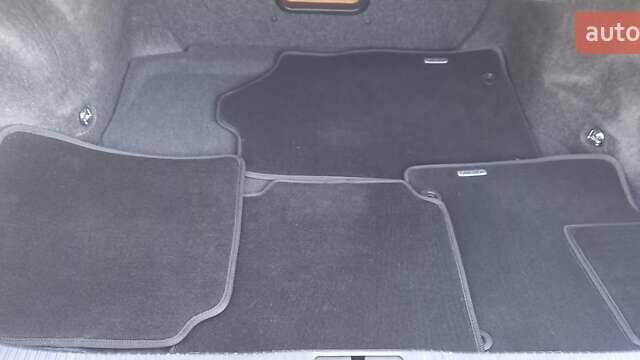 Чорний Лексус ЕС, об'ємом двигуна 3.46 л та пробігом 37 тис. км за 29000 $, фото 33 на Automoto.ua