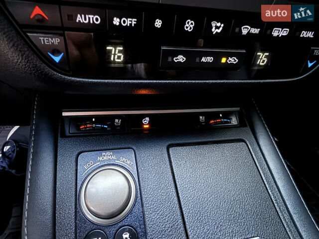 Чорний Лексус ЕС, об'ємом двигуна 2.49 л та пробігом 225 тис. км за 24200 $, фото 57 на Automoto.ua