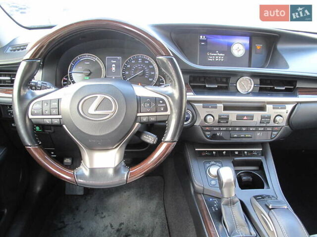 Чорний Лексус ЕС, об'ємом двигуна 2.49 л та пробігом 248 тис. км за 21500 $, фото 80 на Automoto.ua