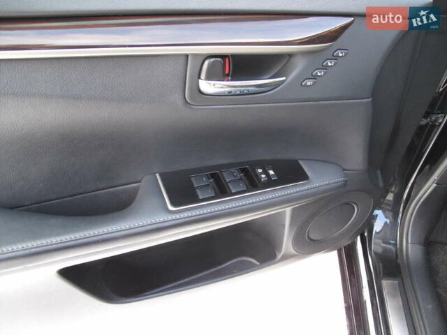 Чорний Лексус ЕС, об'ємом двигуна 2.49 л та пробігом 248 тис. км за 21500 $, фото 29 на Automoto.ua