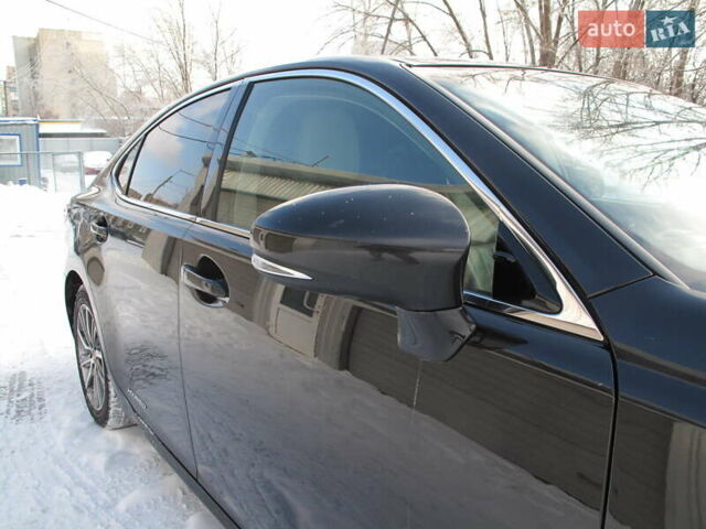 Чорний Лексус ЕС, об'ємом двигуна 2.49 л та пробігом 248 тис. км за 21500 $, фото 16 на Automoto.ua