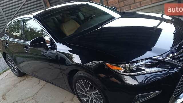 Чорний Лексус ЕС, об'ємом двигуна 3.46 л та пробігом 37 тис. км за 29000 $, фото 2 на Automoto.ua