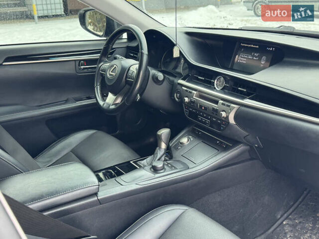 Чорний Лексус ЕС, об'ємом двигуна 2.49 л та пробігом 206 тис. км за 22700 $, фото 14 на Automoto.ua