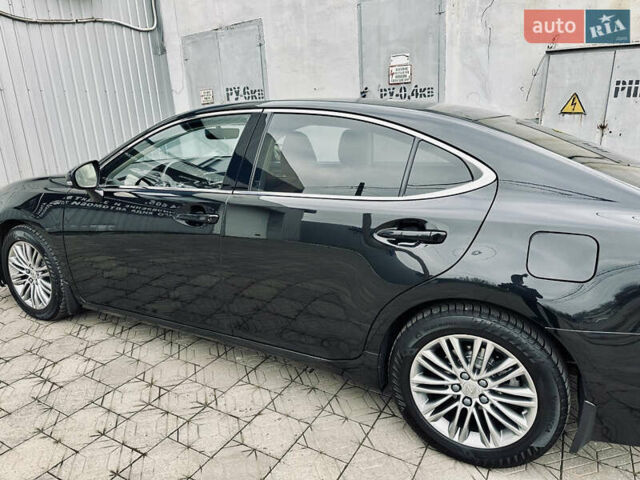 Черный Лексус ЕС, объемом двигателя 2.49 л и пробегом 169 тыс. км за 27000 $, фото 2 на Automoto.ua