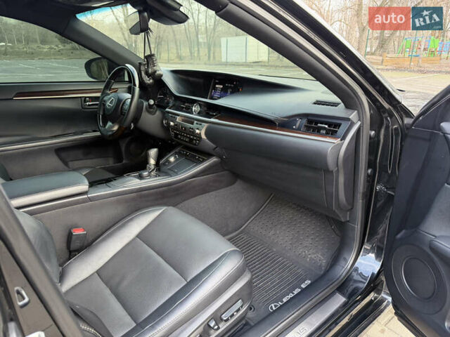 Чорний Лексус ЕС, об'ємом двигуна 3.5 л та пробігом 160 тис. км за 22000 $, фото 9 на Automoto.ua