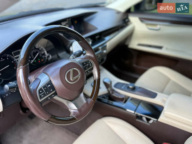 Черный Лексус ЕС, объемом двигателя 3.5 л и пробегом 144 тыс. км за 22900 $, фото 15 на Automoto.ua