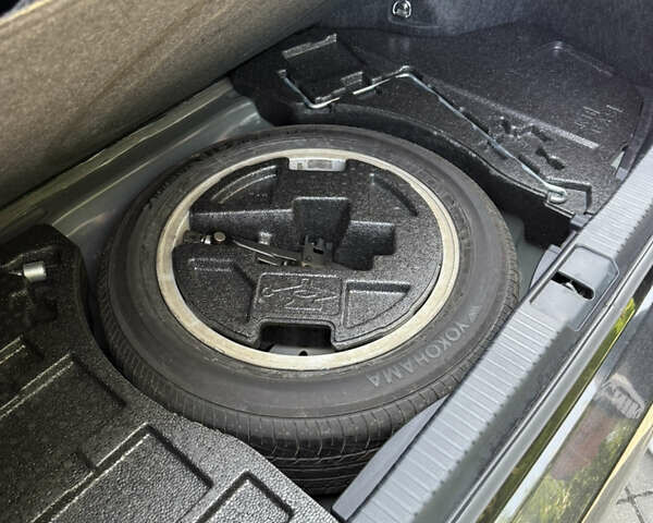 Черный Лексус ЕС, объемом двигателя 2.49 л и пробегом 90 тыс. км за 27500 $, фото 63 на Automoto.ua