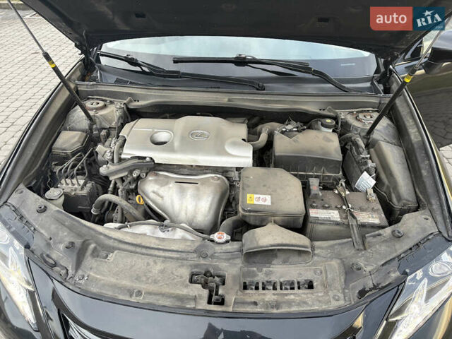 Черный Лексус ЕС, объемом двигателя 2.5 л и пробегом 158 тыс. км за 24000 $, фото 14 на Automoto.ua