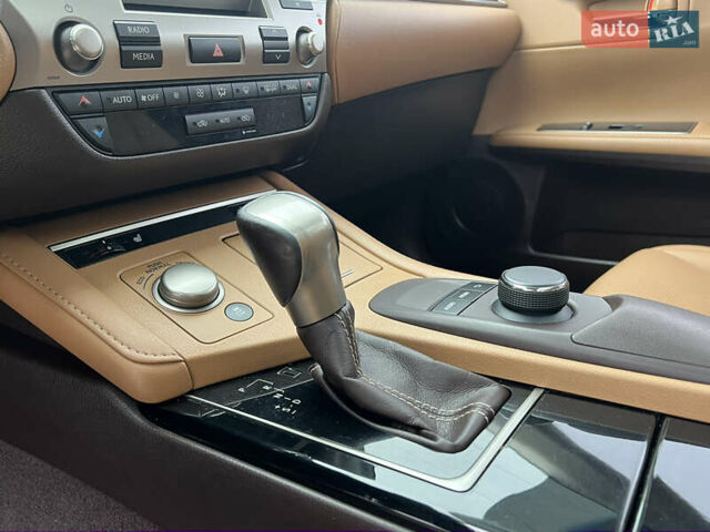 Черный Лексус ЕС, объемом двигателя 2.49 л и пробегом 100 тыс. км за 26500 $, фото 16 на Automoto.ua