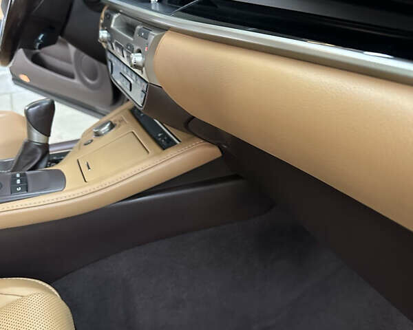 Черный Лексус ЕС, объемом двигателя 2.49 л и пробегом 169 тыс. км за 27000 $, фото 7 на Automoto.ua