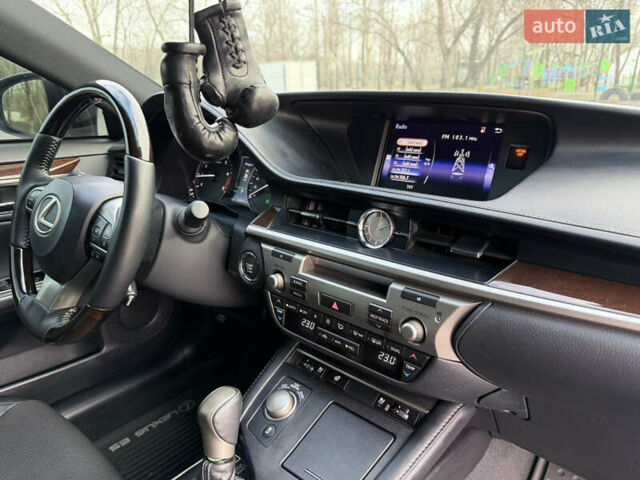 Чорний Лексус ЕС, об'ємом двигуна 3.5 л та пробігом 160 тис. км за 22000 $, фото 10 на Automoto.ua