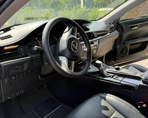 Черный Лексус ЕС, объемом двигателя 2.49 л и пробегом 90 тыс. км за 27500 $, фото 35 на Automoto.ua
