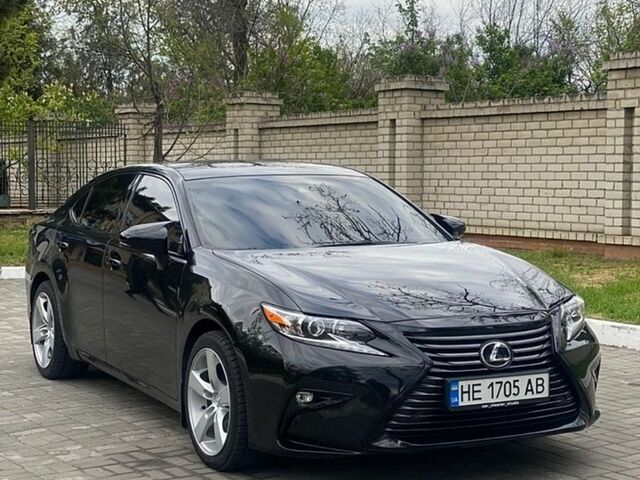Черный Лексус ЕС, объемом двигателя 3.46 л и пробегом 188 тыс. км за 28600 $, фото 3 на Automoto.ua