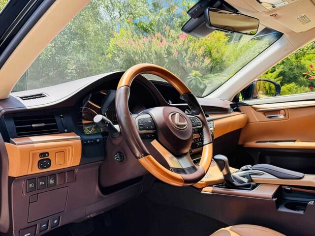 Чорний Лексус ЕС, об'ємом двигуна 2.5 л та пробігом 59 тис. км за 8600 $, фото 7 на Automoto.ua