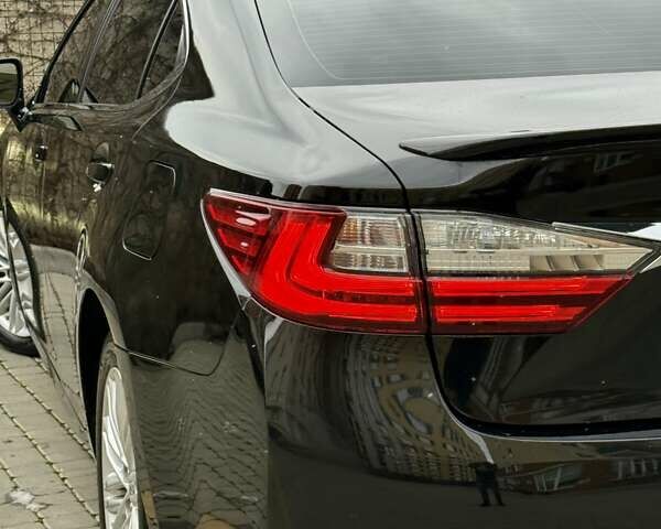 Черный Лексус ЕС, объемом двигателя 3.46 л и пробегом 29 тыс. км за 27900 $, фото 8 на Automoto.ua