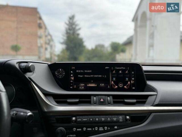 Чорний Лексус ЕС, об'ємом двигуна 3.5 л та пробігом 131 тис. км за 28900 $, фото 43 на Automoto.ua
