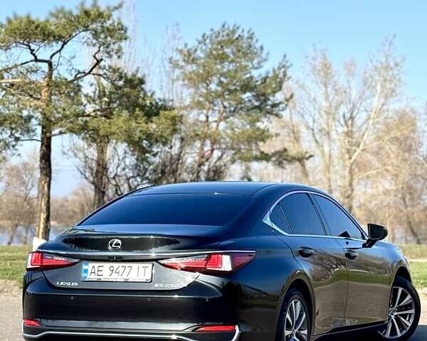 Чорний Лексус ЕС, об'ємом двигуна 2.49 л та пробігом 194 тис. км за 27397 $, фото 7 на Automoto.ua