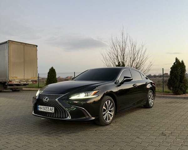 Черный Лексус ЕС, объемом двигателя 2.5 л и пробегом 197 тыс. км за 27500 $, фото 1 на Automoto.ua