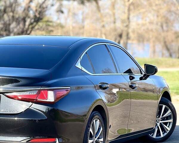 Чорний Лексус ЕС, об'ємом двигуна 2.49 л та пробігом 194 тис. км за 27397 $, фото 8 на Automoto.ua