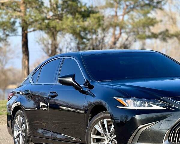 Чорний Лексус ЕС, об'ємом двигуна 2.49 л та пробігом 194 тис. км за 27397 $, фото 1 на Automoto.ua