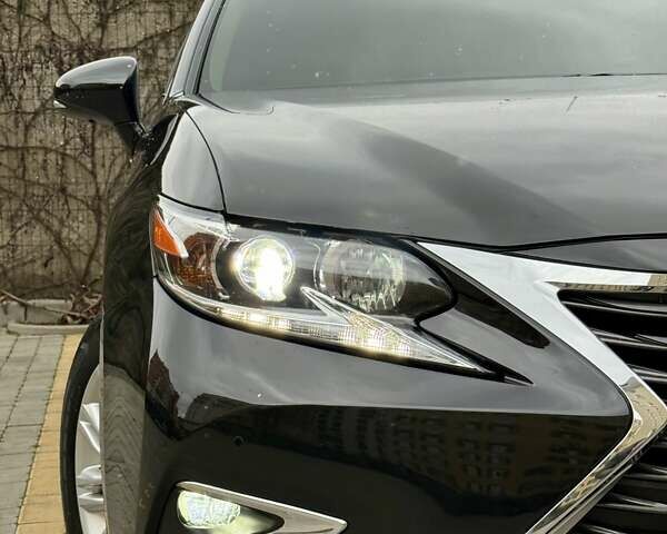 Черный Лексус ЕС, объемом двигателя 3.46 л и пробегом 29 тыс. км за 27900 $, фото 27 на Automoto.ua