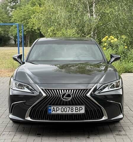 Черный Лексус ЕС, объемом двигателя 2.49 л и пробегом 133 тыс. км за 32000 $, фото 1 на Automoto.ua