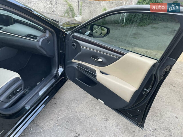 Черный Лексус ЕС, объемом двигателя 3.46 л и пробегом 49 тыс. км за 36000 $, фото 14 на Automoto.ua