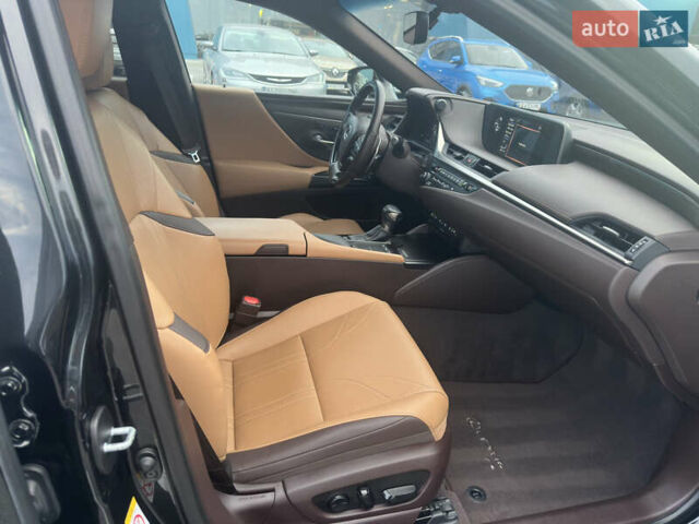 Чорний Лексус ЕС, об'ємом двигуна 2.49 л та пробігом 85 тис. км за 33000 $, фото 18 на Automoto.ua