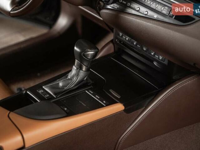 Черный Лексус ЕС, объемом двигателя 2.49 л и пробегом 144 тыс. км за 34900 $, фото 37 на Automoto.ua