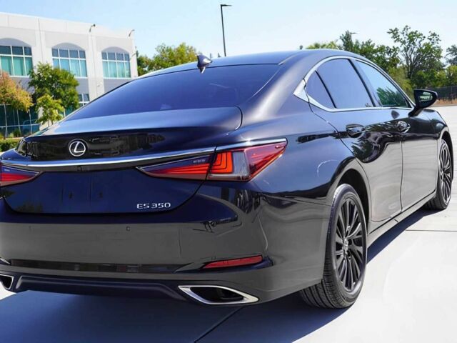 Черный Лексус ЕС, объемом двигателя 3.5 л и пробегом 48 тыс. км за 14500 $, фото 4 на Automoto.ua